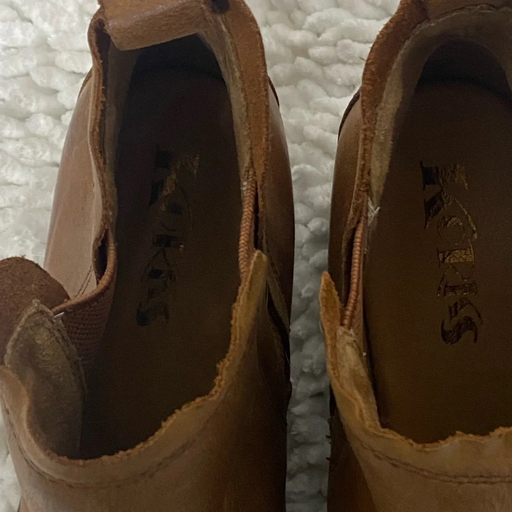 Korks by Kork-Ease Genuine Leather Cognac Tan Brown Ankle Boots, 6.5 or 6 1/2
